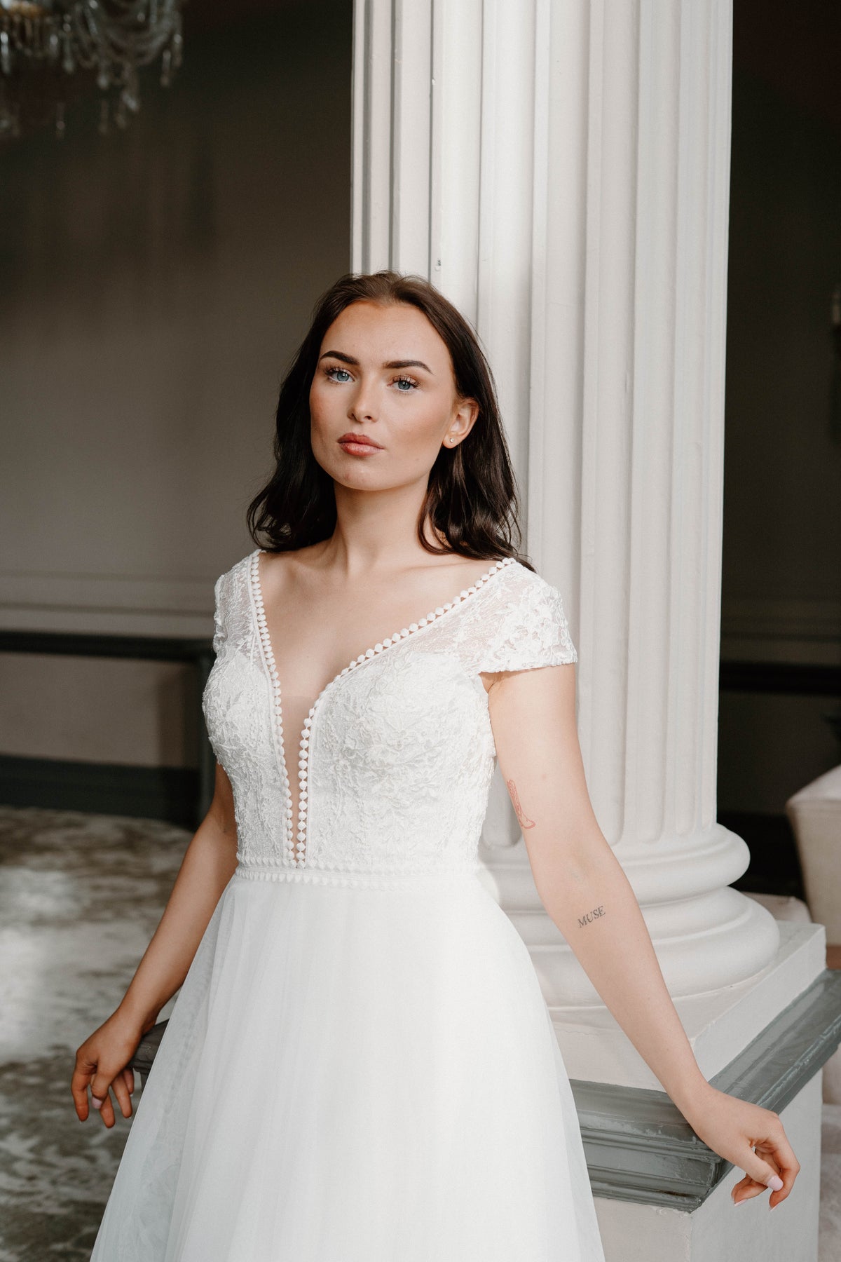ANNALISE - DAKOTA